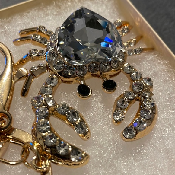 Heart Rhinestone Crab Beautiful Keychain Bag Charm!!! - Picture 6 of 7